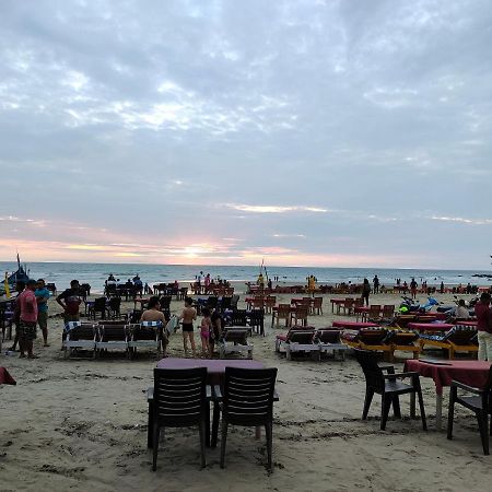 21Coconuts Inn Arambol Exterior photo