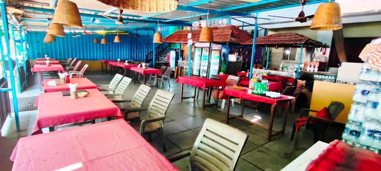 21Coconuts Inn Arambol Exterior photo